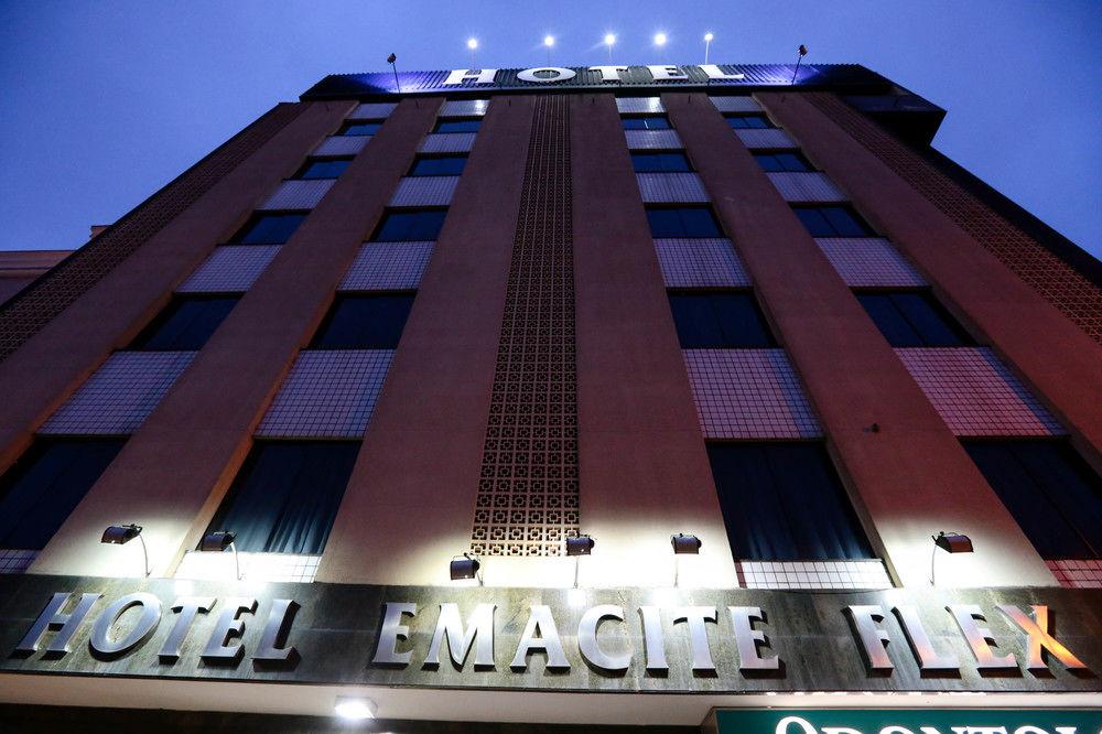 מפרה Hotel Emacite Flex מראה חיצוני תמונה
