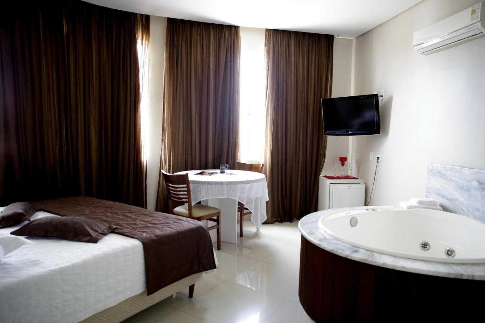 מפרה Hotel Emacite Flex מראה חיצוני תמונה