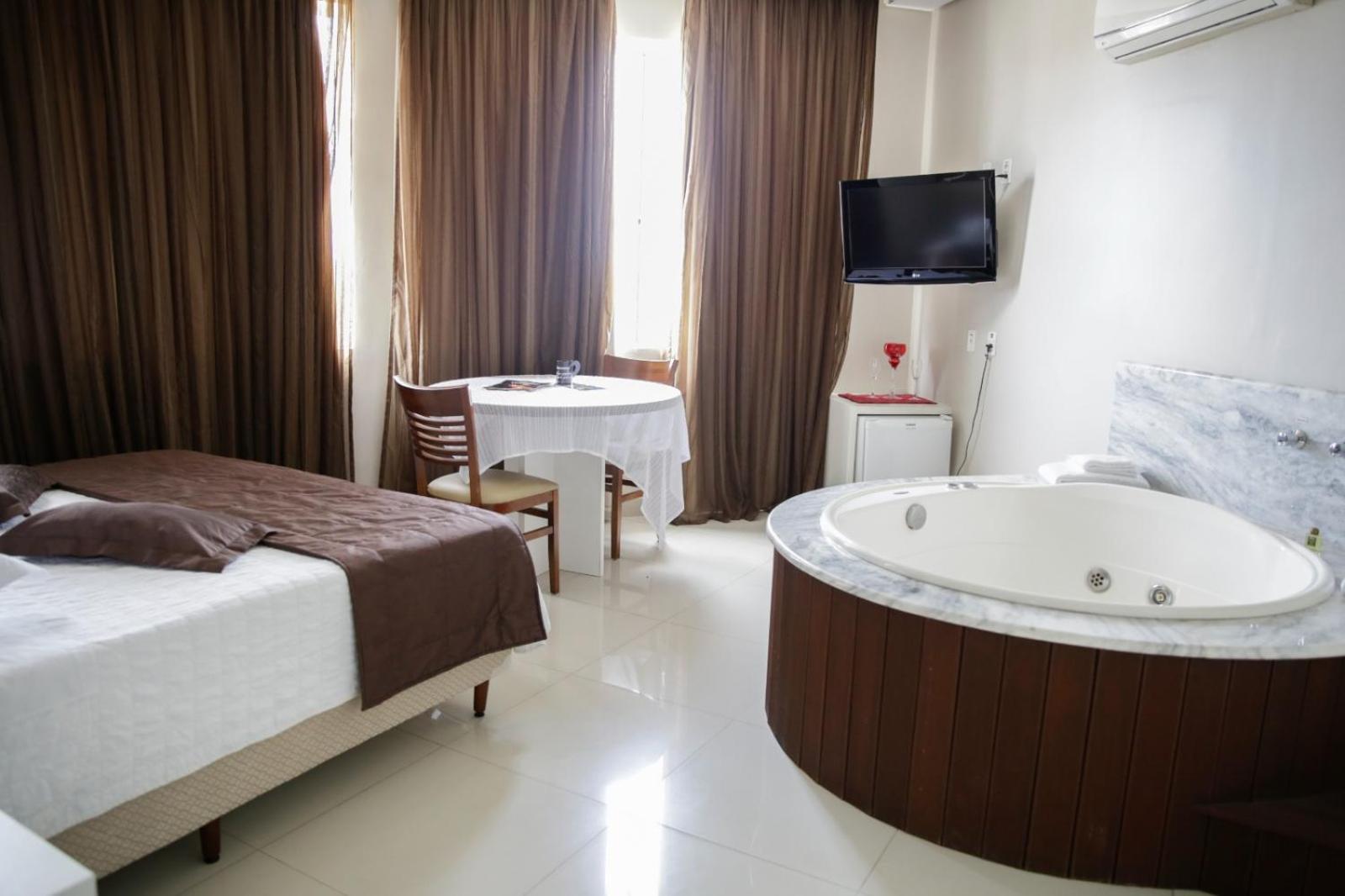 מפרה Hotel Emacite Flex מראה חיצוני תמונה