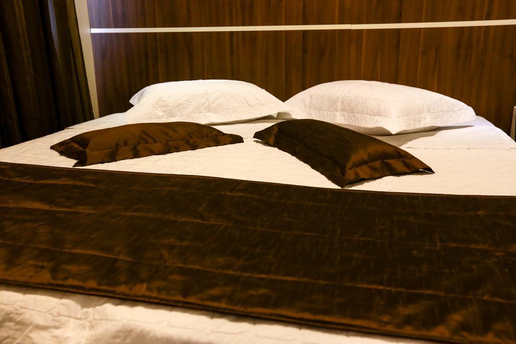 מפרה Hotel Emacite Flex מראה חיצוני תמונה