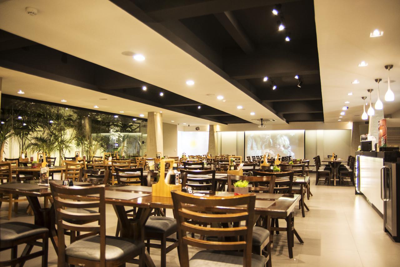מפרה Hotel Emacite Flex מראה חיצוני תמונה